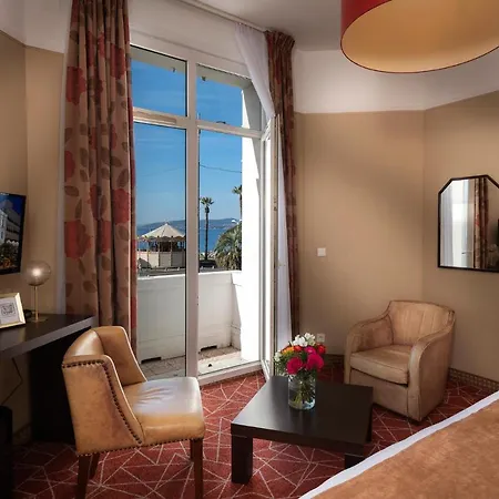 Excelsior Сен-Рафаэль