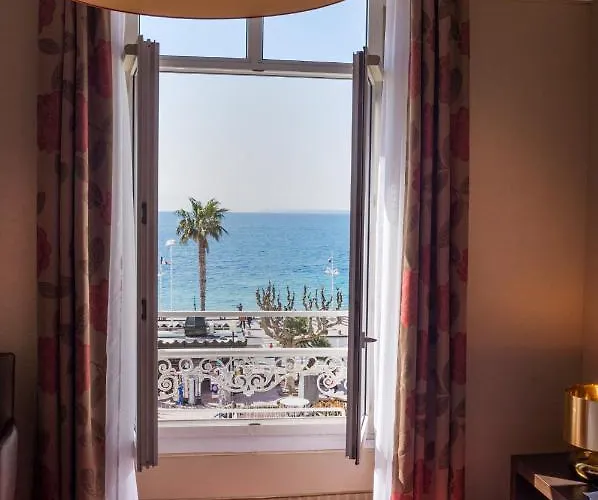 Excelsior Сен-Рафаель