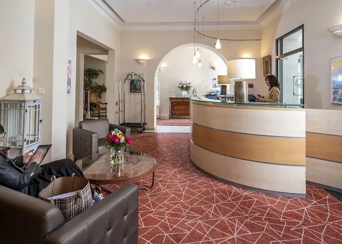 艾克塞西尔酒店