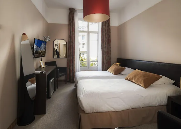 Готель Excelsior Сен-Рафаель