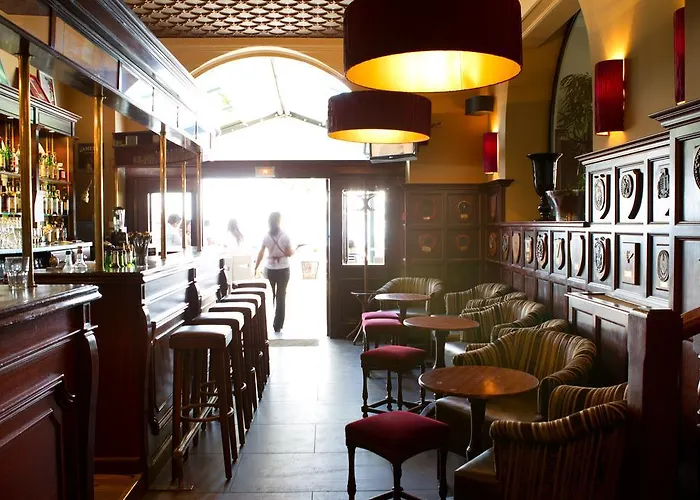 艾克塞西尔酒店 Saint-Raphaël